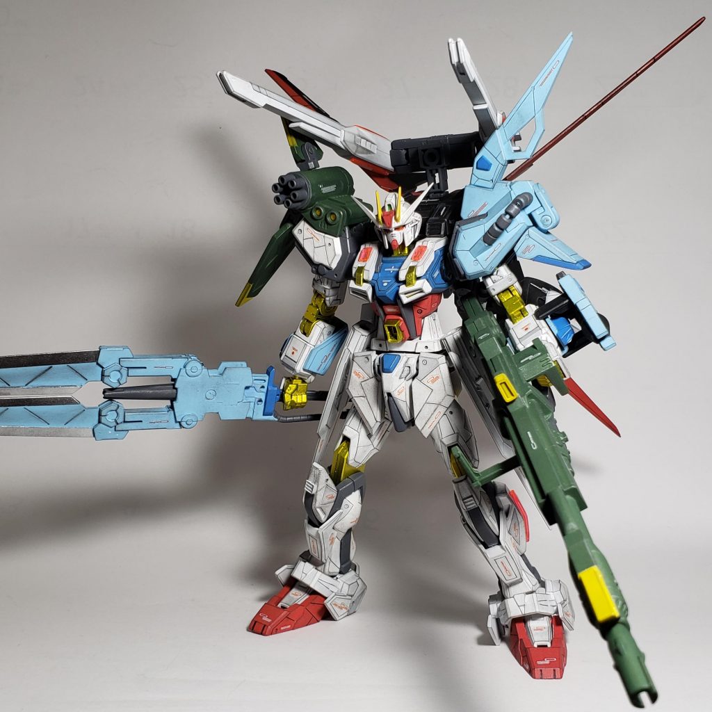 パーフェクトストライクとスタービルドストライクのミキシングです。