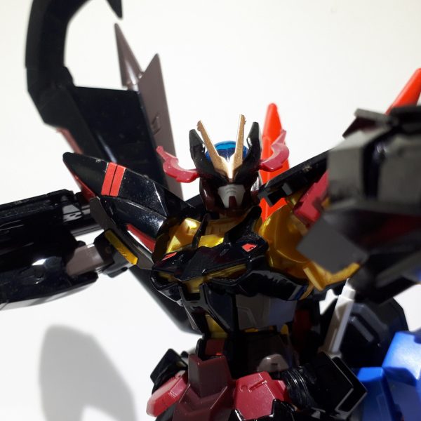 アストレイゴルドレッドフレーム