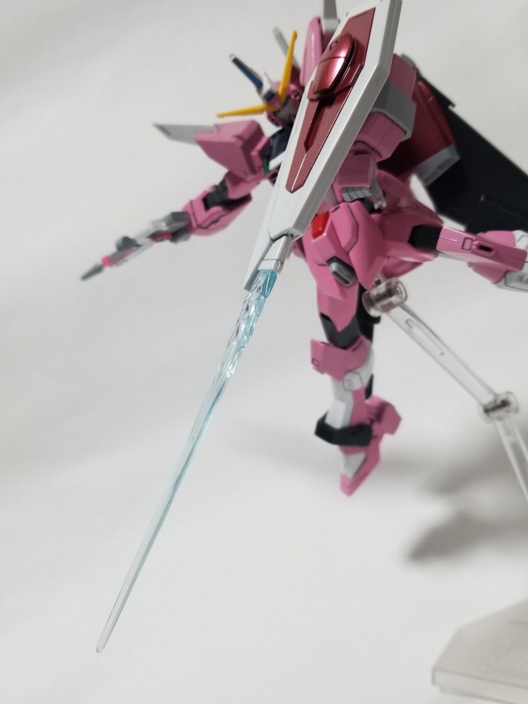 インフィニットジャスティス–3枚目/制作者：ジン=カイ