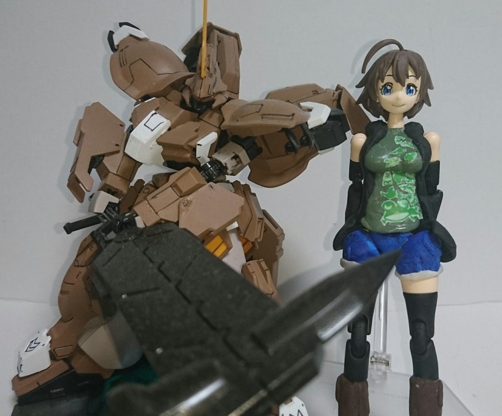 以上になります。
いろんな意味で他のガンプラではやったことのない改造や手法を試してみました。
ガルバルディリベイクフルシティから始まってもう少しで復帰一年になります。
まだまだ様々な面で未熟なところがありますがこれならも精進していきます。
最後まで閲覧ありがとうございました。