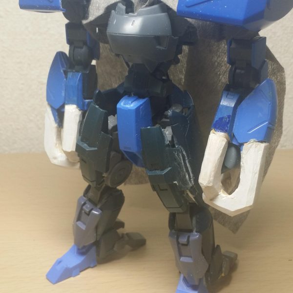 シュヴァルベ・グレイズを改造してボレアスに