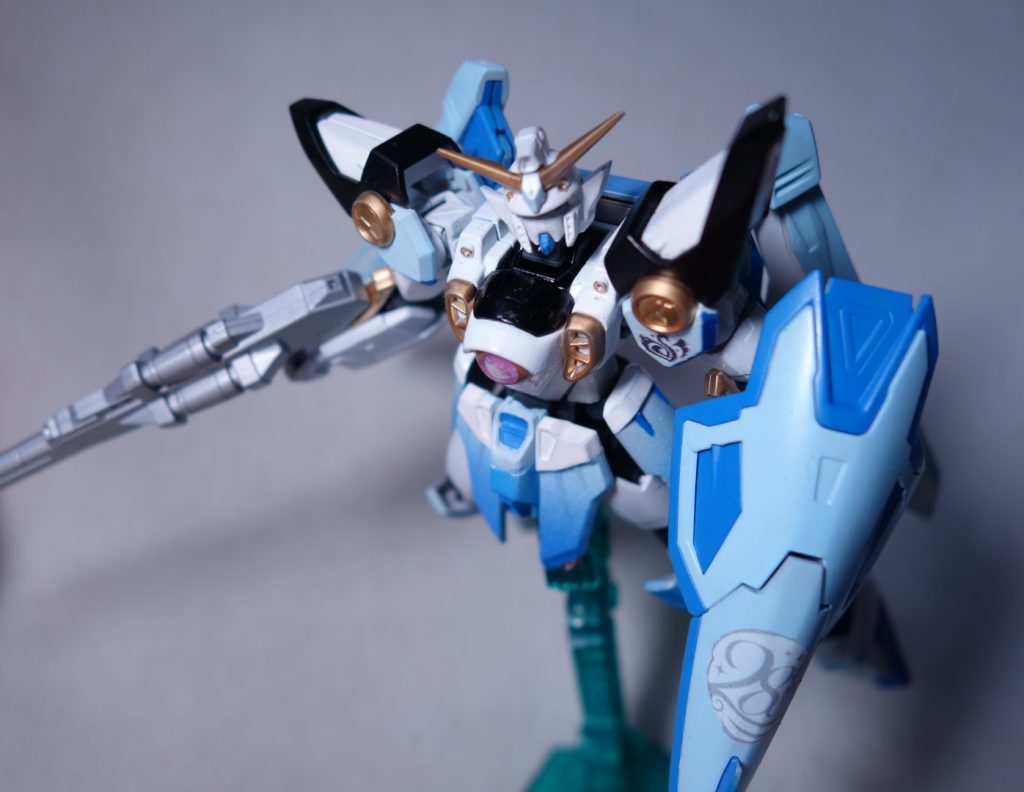 ガンダムマーカーのレッドゴールドほんと発色いいですよねぇ
このバスターライフルなら審査員も一発で満足できそうですね