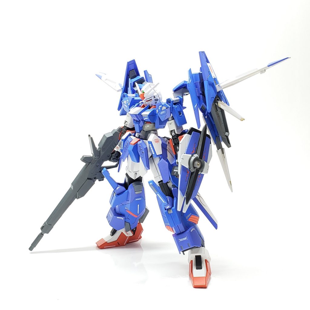 撮り直しのオマケw 第1形態にバックパックを装備させた非公式(?)の状態です。 正直めちゃくちゃ格好良いと思いましたwww