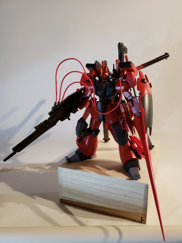 ガルヴァ・ルディ オールイクイップ(全武装状態)
アナハイムに機体が渡るまでに蓄積していった武装パーツを全て装備した状態。