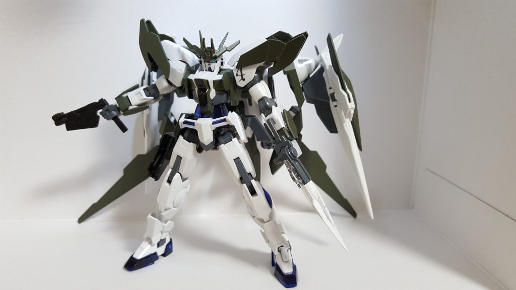 アライブβライザー（CPFモード）
発動時にはつま先から踵と脚部GNコンデンサ、フロントスカート、腹部、襟首、顎が青く変化。
スペックは従来のトランザムに引けを取らない程度。