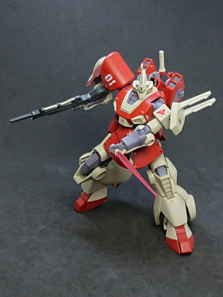 アクション2コクピットブロックを分割したので腰は捻り放題。