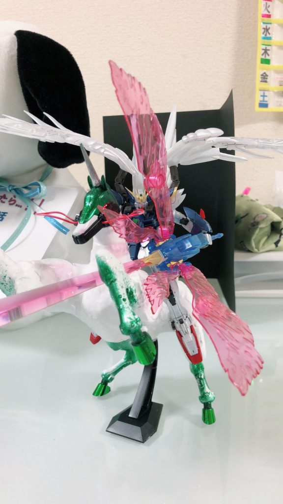 本当は、白と緑の風雲再起をイメージして作っていました。