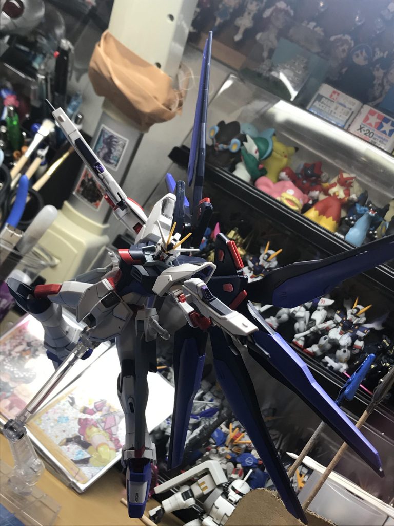 以下センスが感じられないポージング。