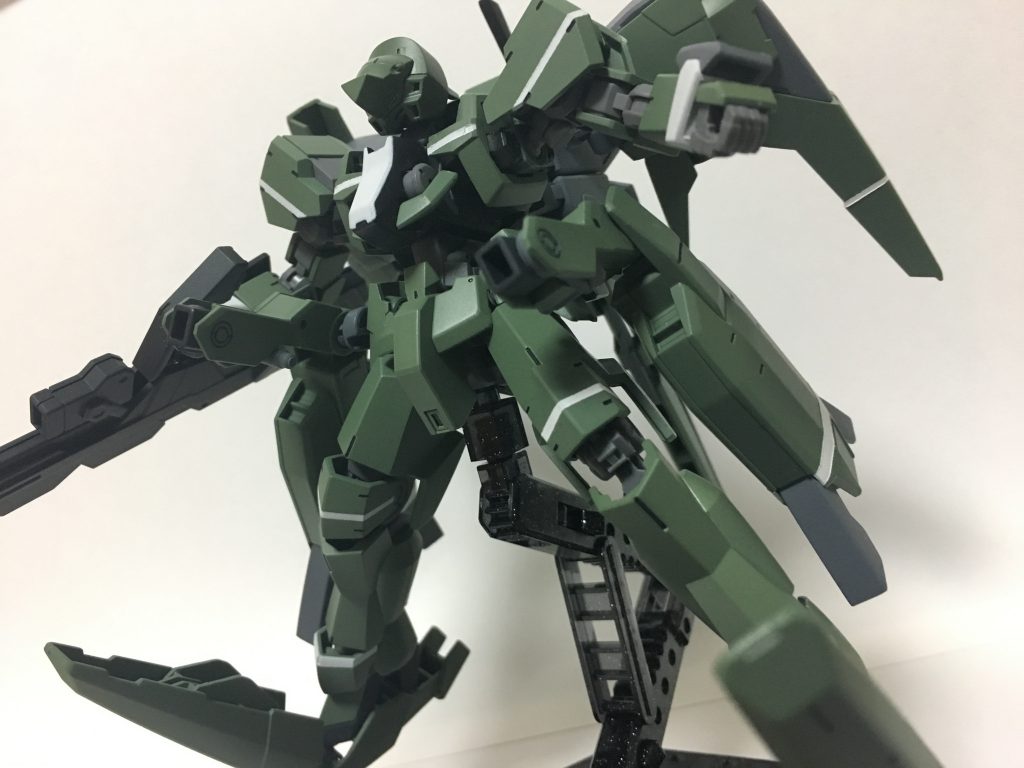 腰部レールガン