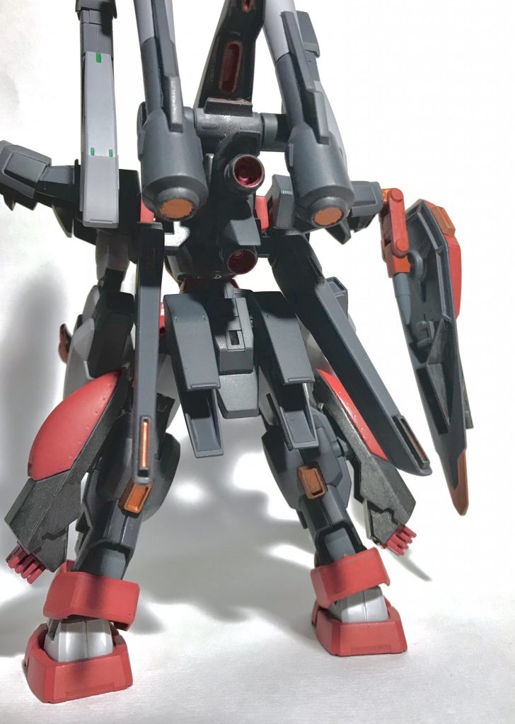 カラミティのシュラーク付きバックパックにバーニアとスタークジェガンのスラスターを追加。
脚のスラスターはカラミティの肩を流用。