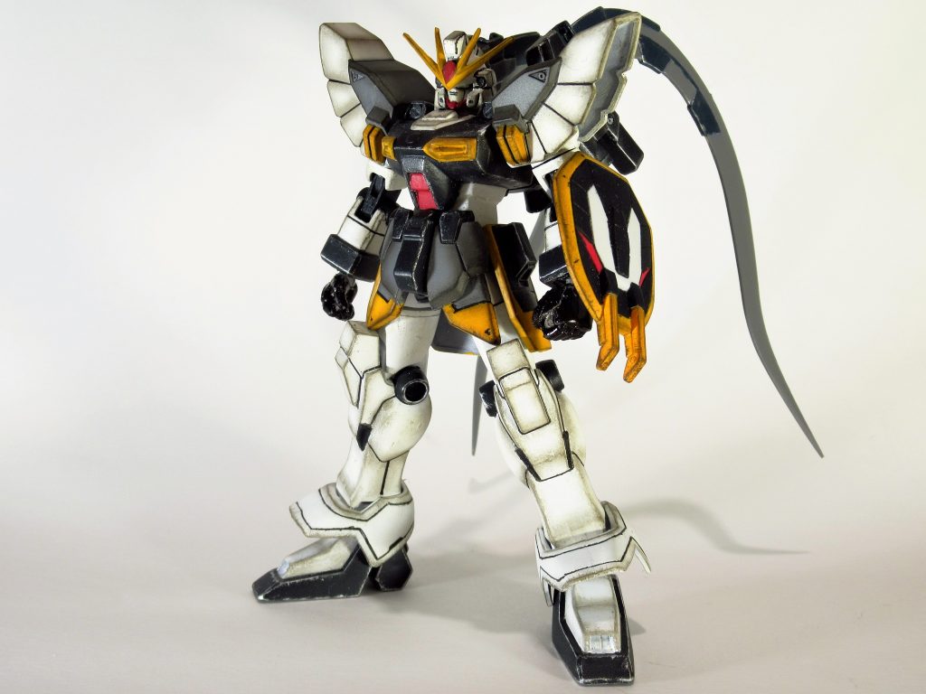 アンクルアーマーを切り離し可動できるようにしました。