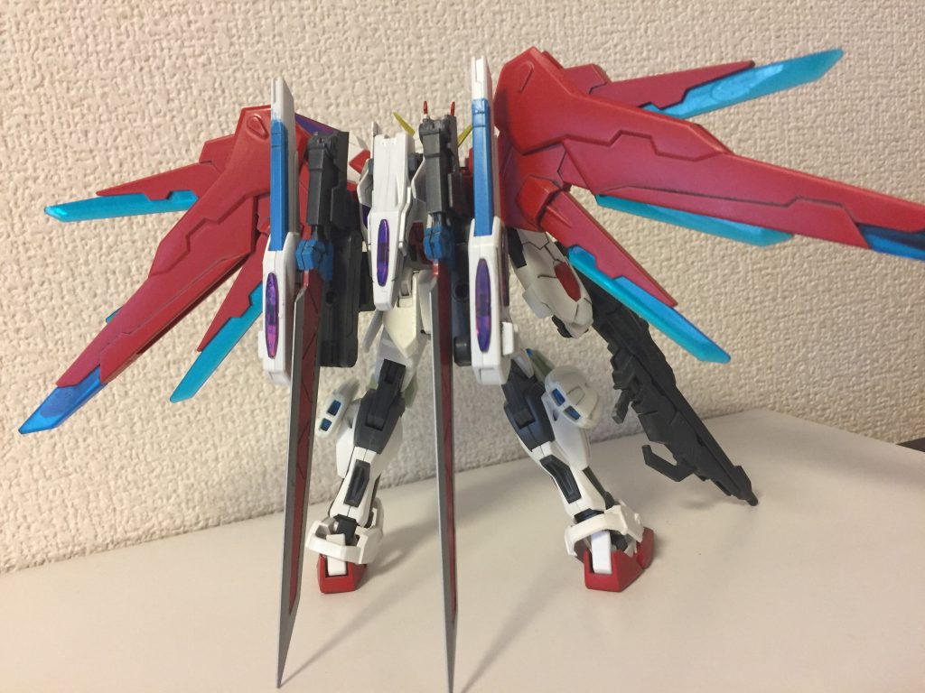 まず、お決まりのバックショットから