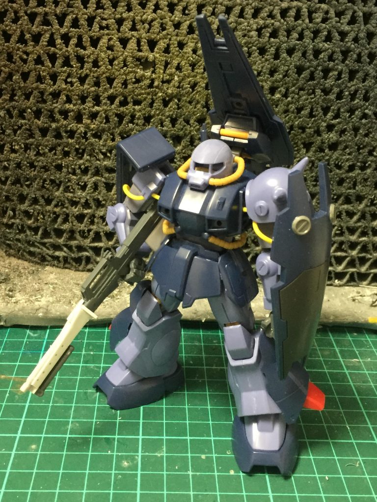 ライフルのバレルや弾倉はプラ材から作成.塗装もいつも通りの余り物で…令和もそんな感じで宜しくしたいですな(:3_ヽ)_