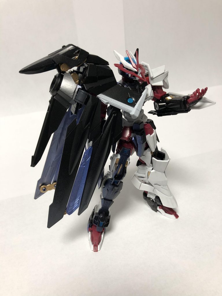 〔Dエクステンション〕
可変の都合上、若干のアレンジをしました
内側はメタバイオレットで塗装
チラ見えする金色がオシャレポイント!