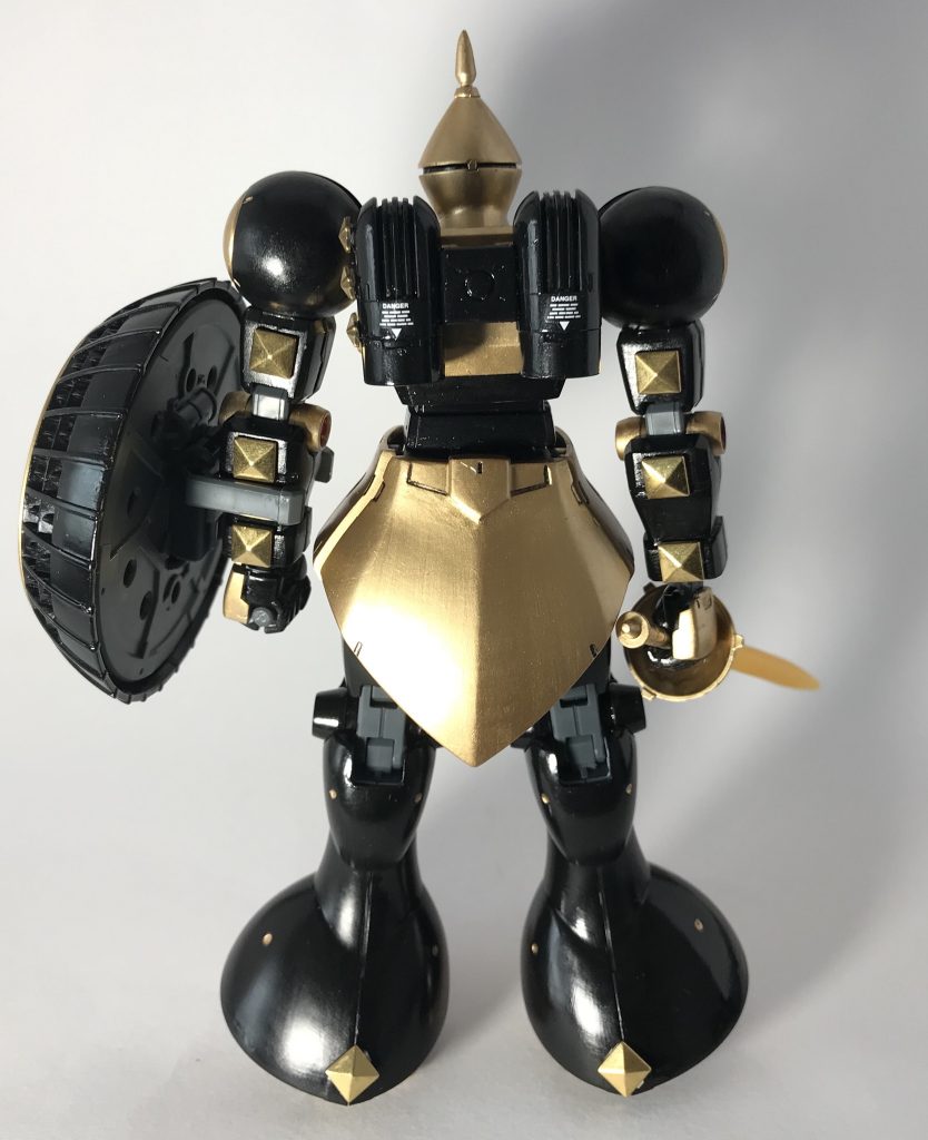 バックパックにもマーキングを少々…
スタッズも100均のメタルシールを貼っております