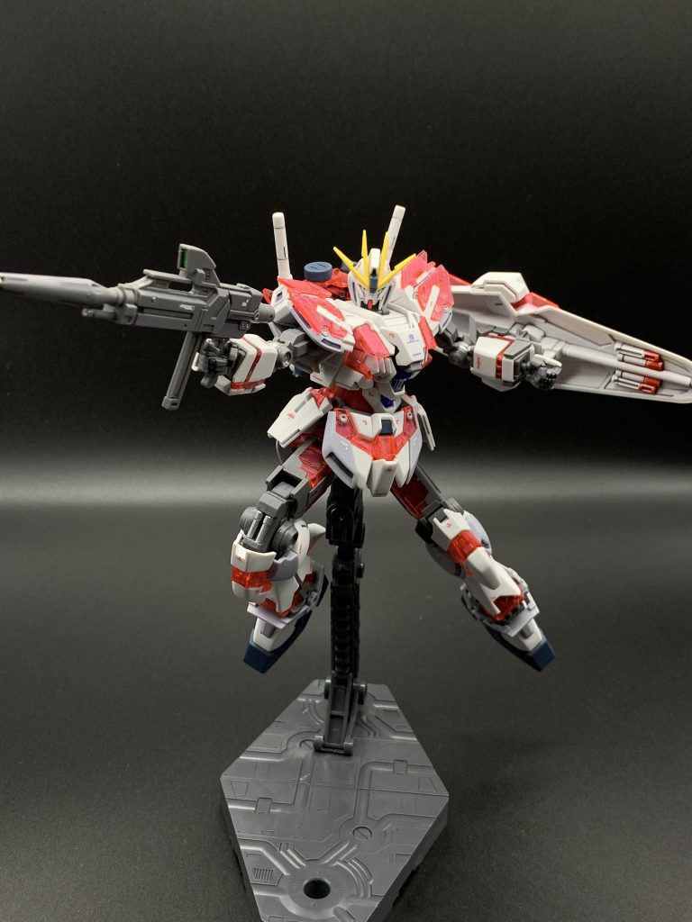 ナラティブガンダム C装備–2枚目/制作者：Woops