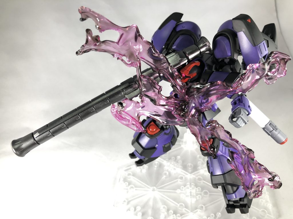 別ショット。
「青き清浄なる世界のためにイイィ‼︎」