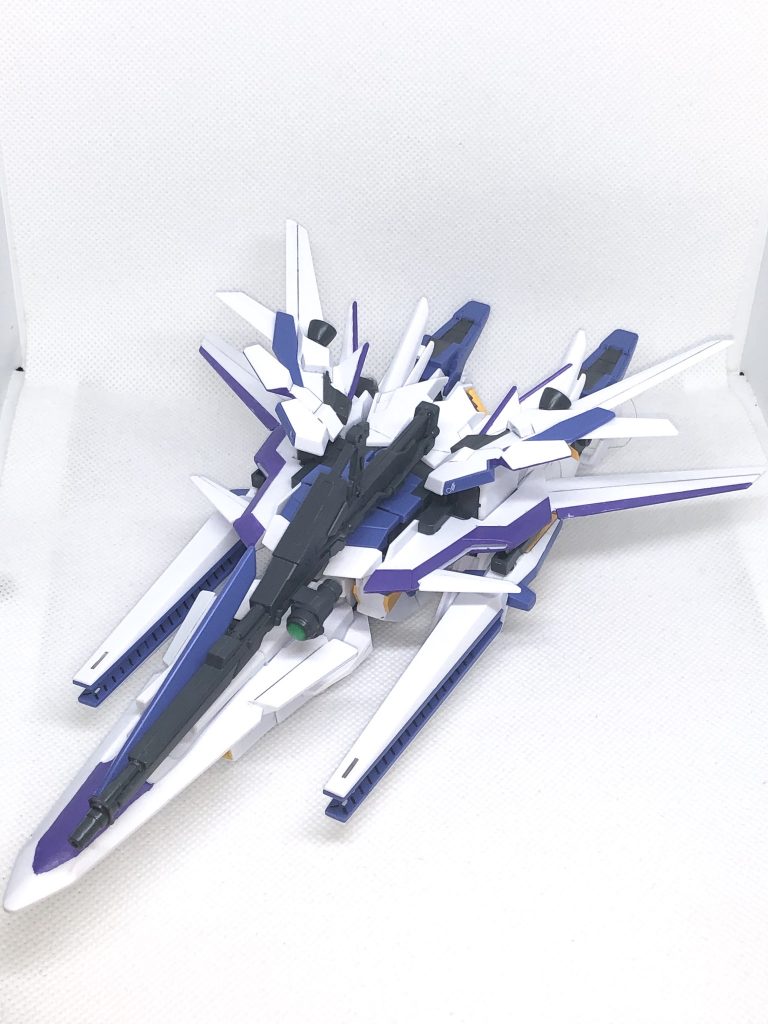 ウェイブライダー形態は想像以上にまとまりが良く想像以上の大きさでした。
平成最後に選んだ機体はずっと気になってたガンダムデルタカイ。百式系列のスタイリッシュさと重武装のギャップが堪らなかったです。
令和最初に作るのはRGクロスボーンガンダム X1となるのか果たして?