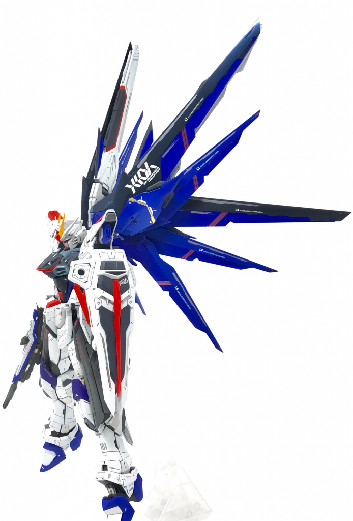 サイドショット①

放射状に広がるシルエットなので、そこを大事にして製作しました