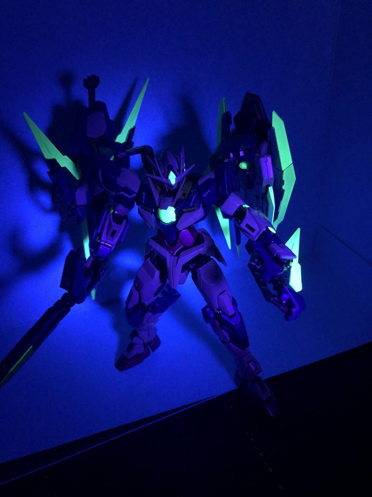 ダブルオークアンタ フルセイバー–4枚目/制作者：@galaxyeys1