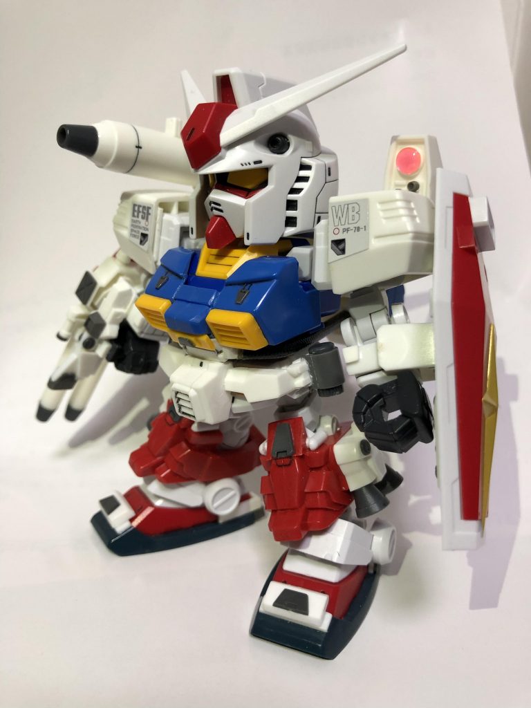 コトブキヤのモールド等で装飾。