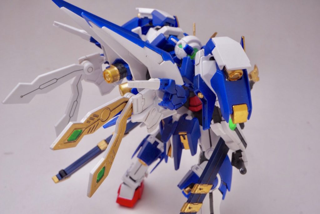 戦国っぽさを演出する為、SD武者號斗丸から羽とその他のパーツを流用しました。

以上になります。
ご視聴ありがとうございました。