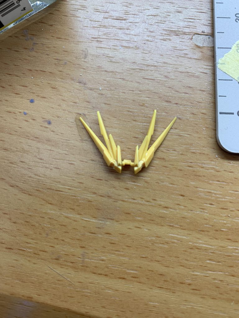 アンテナのベース。ここからさらに改修してます。