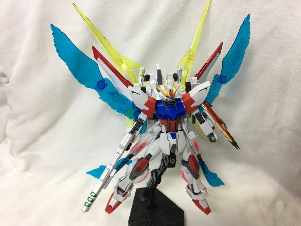 エフェクト全部盛り
ハイマットディスチャージモード

貯蔵した粒子を一気に解放、機動力を底上げするモード
もちろん操縦は激ムズ