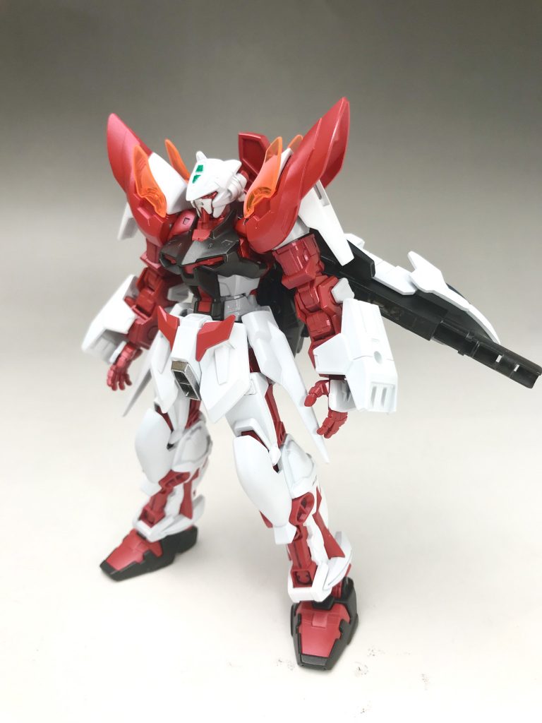 立ち姿から
この武器を少し斜めに背負ってる感じがやりたかったんです(´∀`)