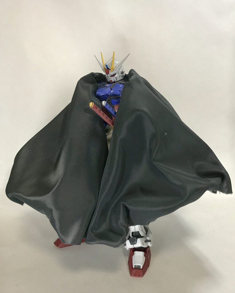 謎の過去を持つ浪人ガンダム。とある目的の為に世界を旅している。その目的とは、、、そこまで考えてませんw