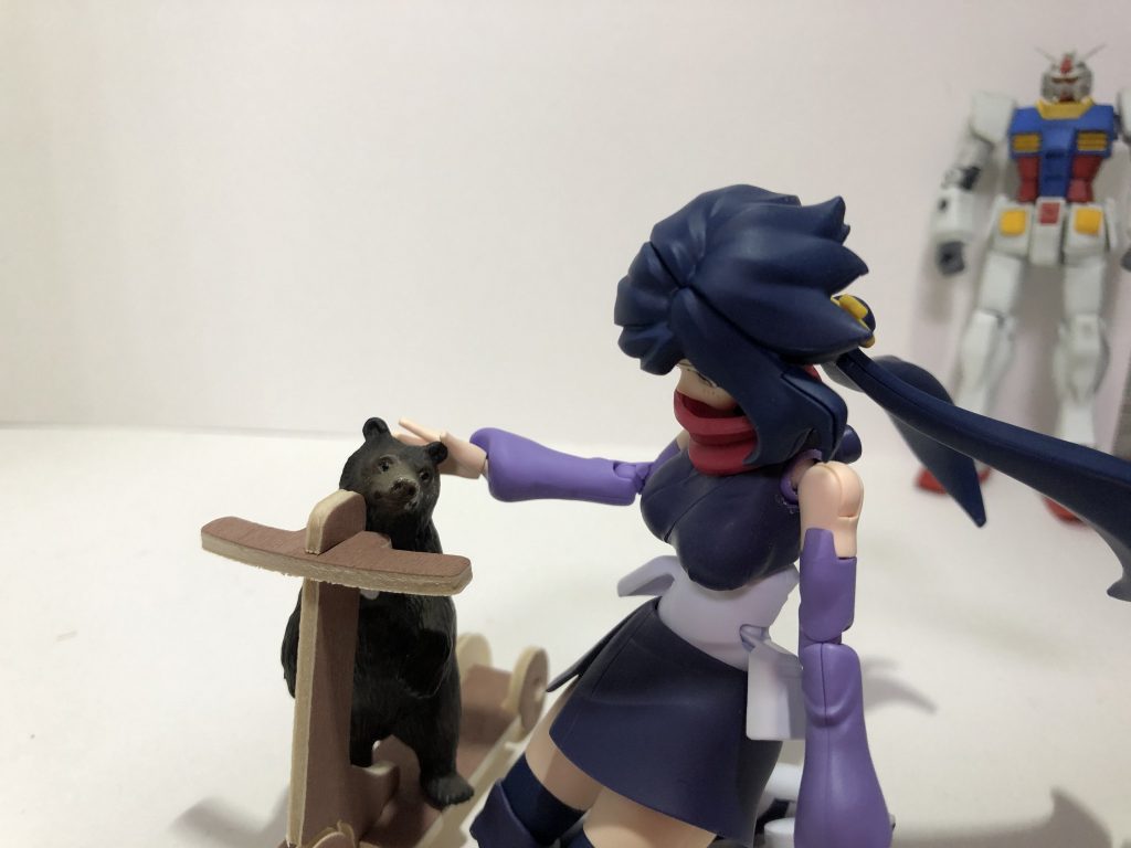 「白い悪魔」–4枚目/制作者：石の湯