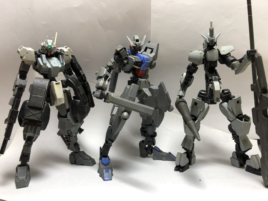 左から乙号機、甲号機、丙号機