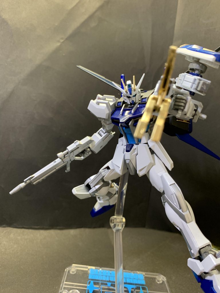 パンツァーアイゼン改。ビジュアルの圧が強すぎるためあまり使われない隠し武器として想定されている。