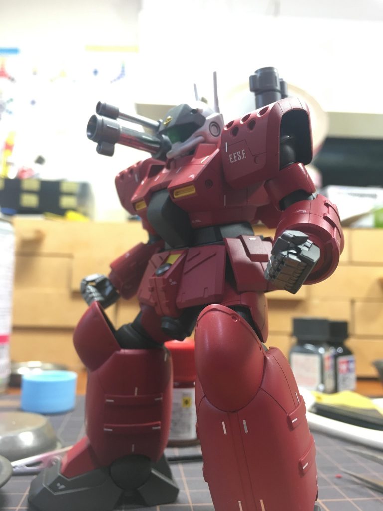 お目目を光らせないとこんな感じです。