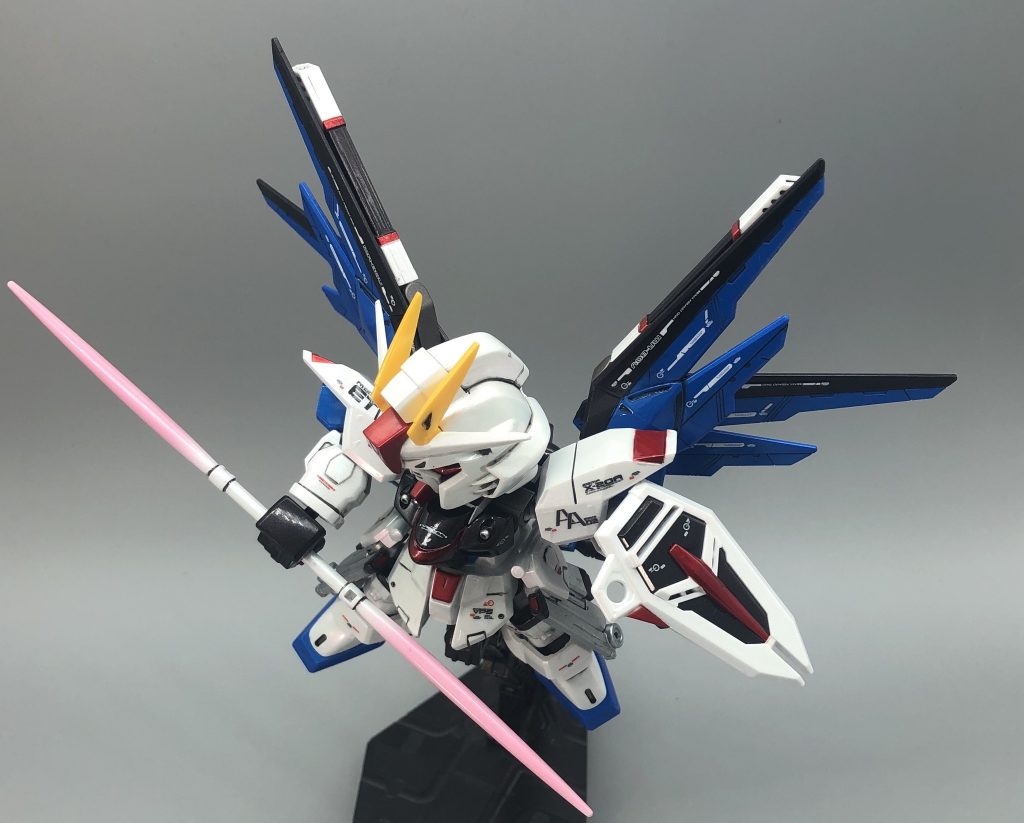 塗装レシピ
白:PIGMENTアークティックファイヤー
赤:ガイアブライトレッド→オータムミステリー→ガイアクリアレッド
黄:CCパールPCイエロー
銀:ガイアEXシルバー
黒:ガイアEXブラック→やみふさNO9
青:ガイアウルトラブルー→CCパールPCブルー