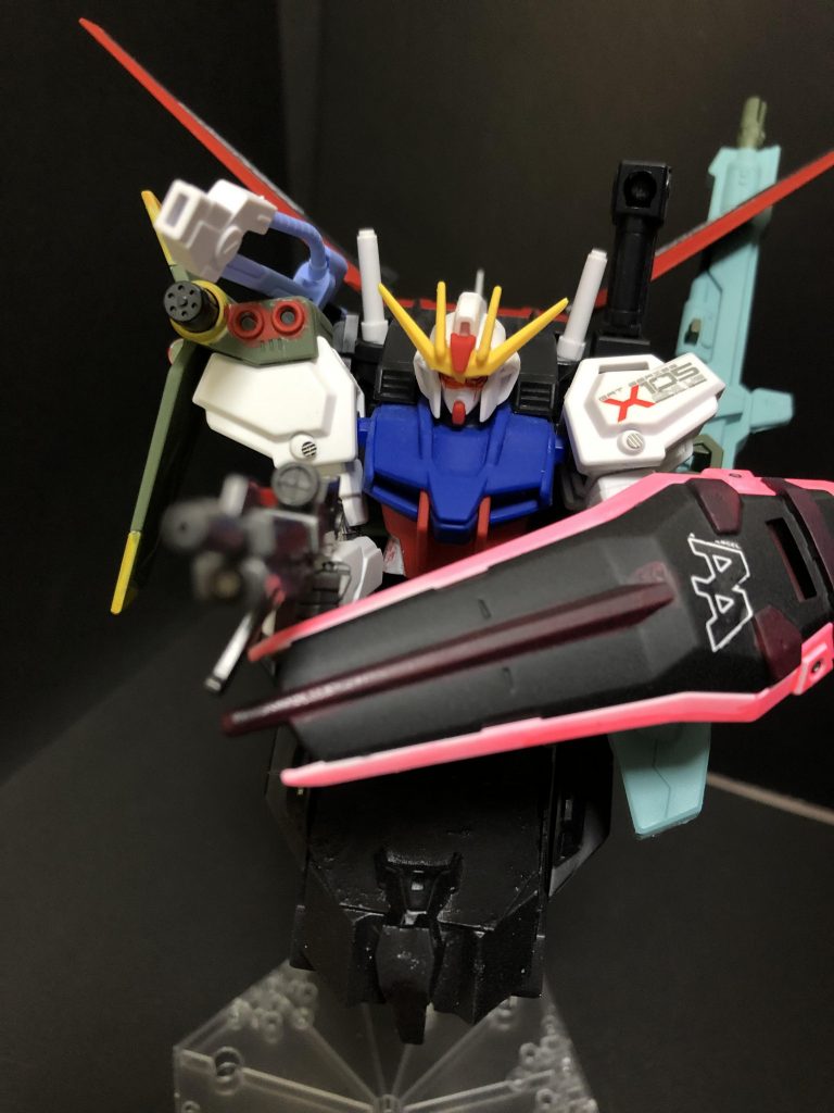 コトブキヤのブースタとパーフェクトストライクを使用したやつです