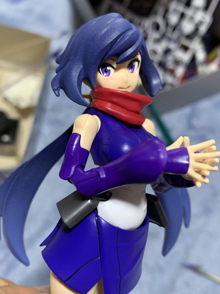 フェイスにはちょっとだけウェザリングマスターで頬紅をば。ありがとうバンダイ。