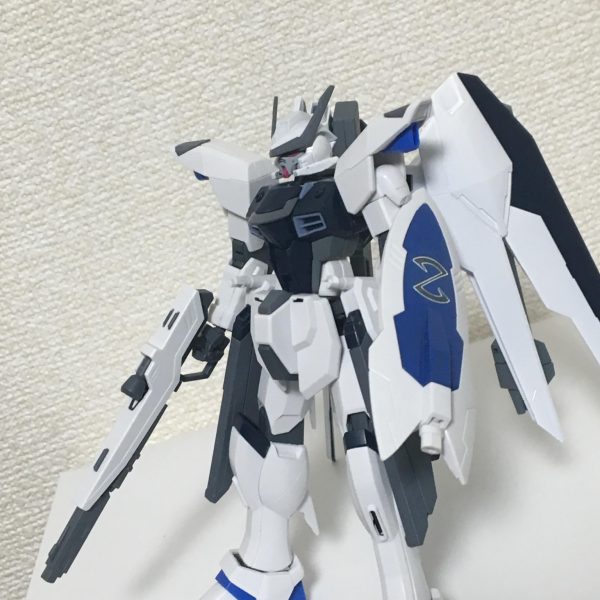 アルビオンガンダム