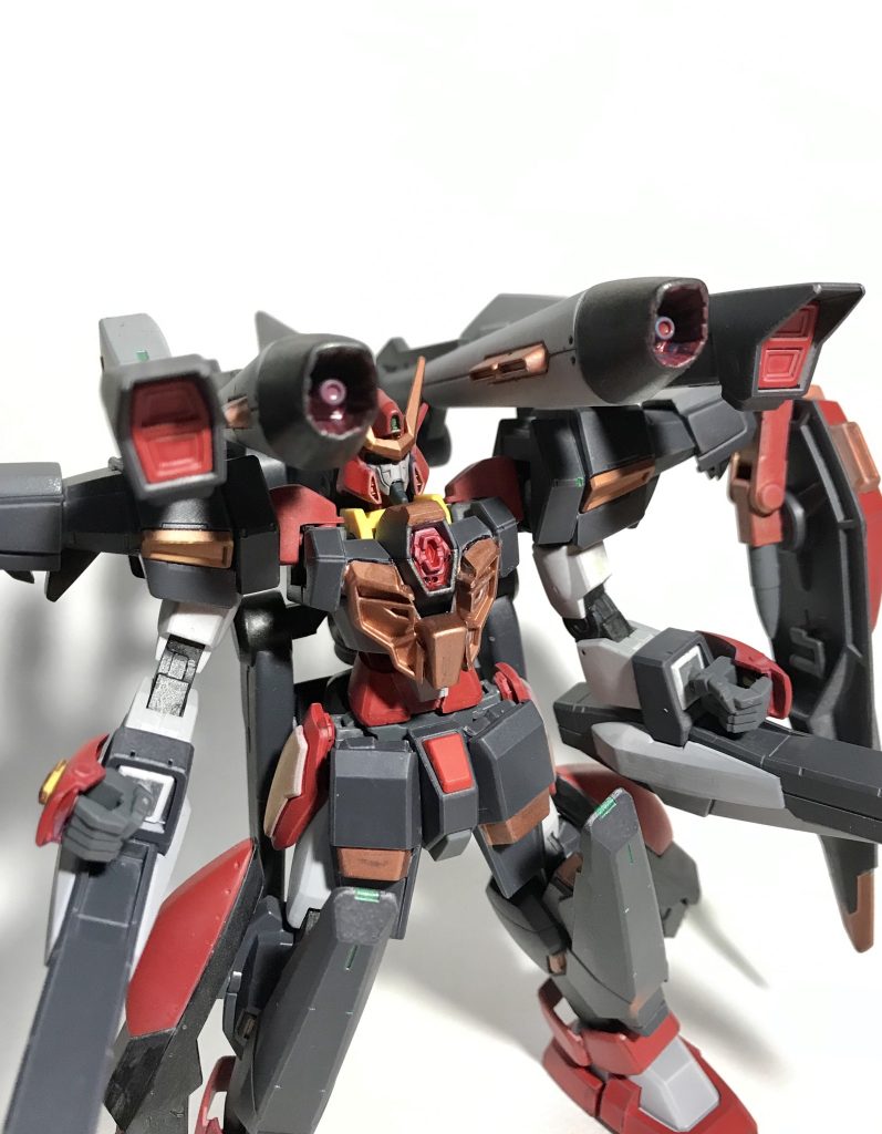 125mm2連装高エネルギー長射程ビーム砲シュラーク
連装シグマスキャノン改
シグマスキャノンの先端に、AGE3オービタルの肩パーツを取り付けました。