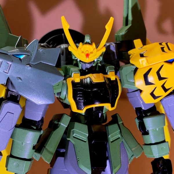 ジーエンアルトロン