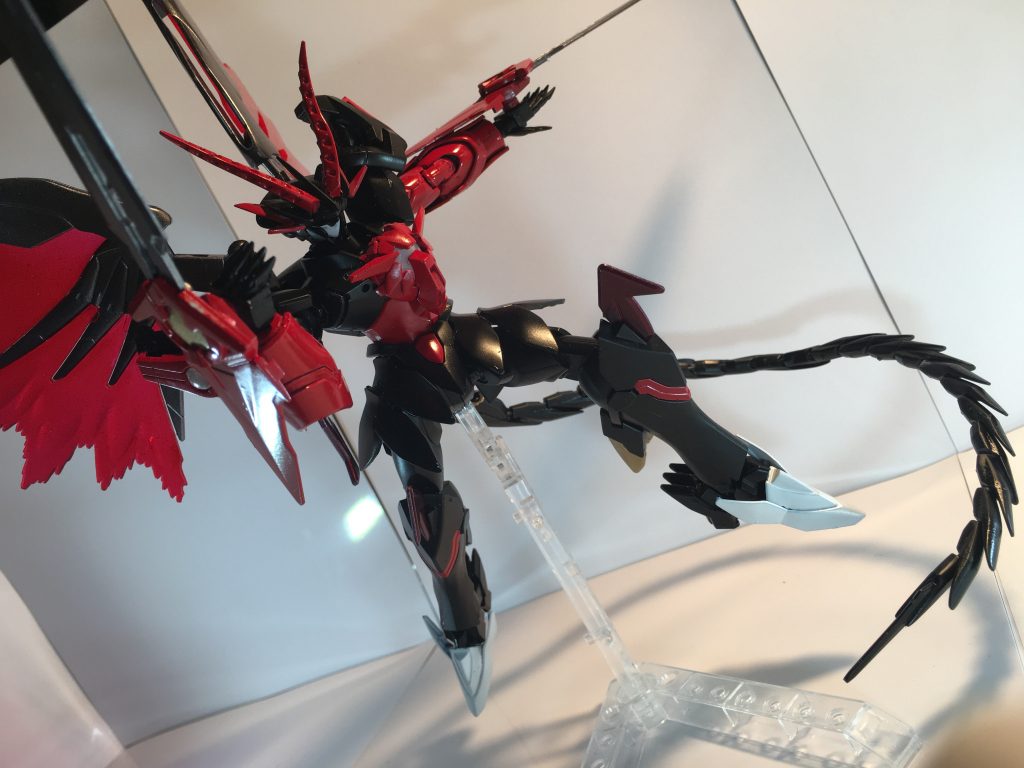 上級
羽と尻尾が追加され、全ての能力と共に機動力、攻撃範囲まで大幅に向上しているため、かなりの上級者でなければ太刀打ちできないだろう。