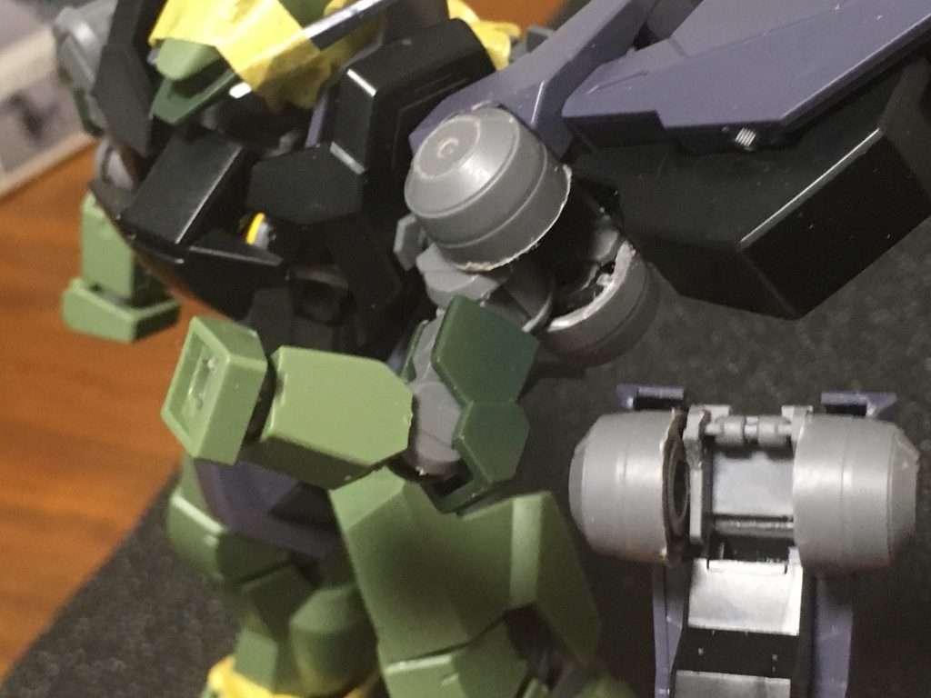 アインのフレームごとアーマー化する案をとりました。