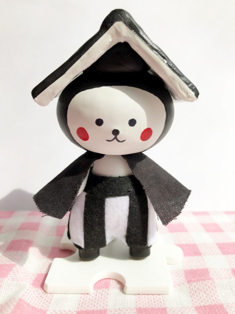 今回は屋根部分を作るために、初めてパテを使ってみました✨形を作るのがすっごく難しくて、凸凹しちゃったり、乾燥してからヤスってみるもなかなか上手くいかず💦
でも初めてにしては頑張った!!( 。›ω‹。  )✨…と自己満で結果オーライです♡ww
