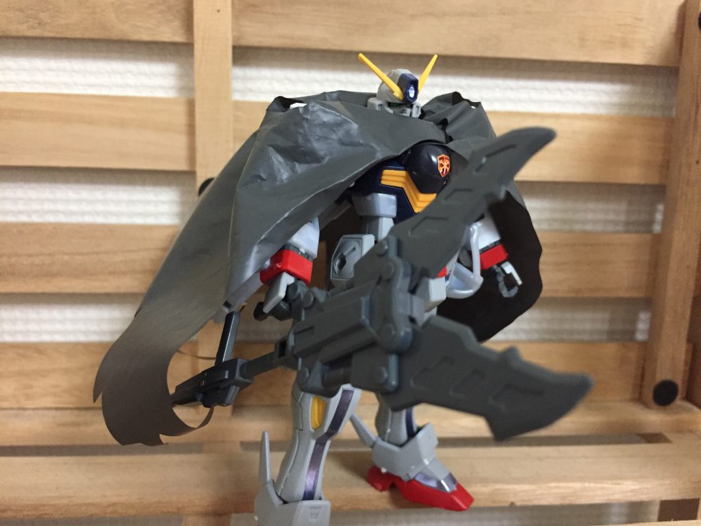 武装は実弾マシンガン、パワーカッター/ビームバーナー、ビームザンバー。
羽織っているのは、ただの保護シートでありABCマントではない。
頭部バルカン砲は最初から搭載されておらず、ビームサーベルは固着して引き抜けない(コア・ファイターも)。唯一使用出来るビームザンバーも出力が低下している他、刃の形状が安定しない。
フルメンテナンスは可能だが、木星圏まで運ぶかサナリィのスタッフだったフランク・オズ等の技術者を探すしかない。