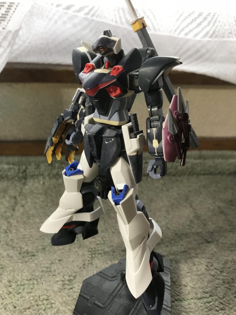 プラ板、パテ使用しています。