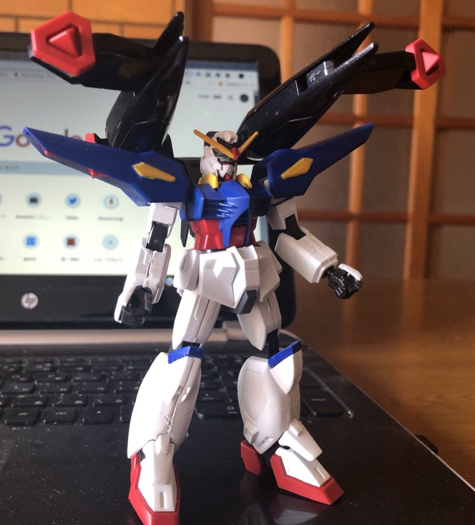 おまけとして初期案です。
本当はプロヴィデンスと合わせるのがいいかなあと思いましたがイマイチしっくりと来ず、今の姿になりました