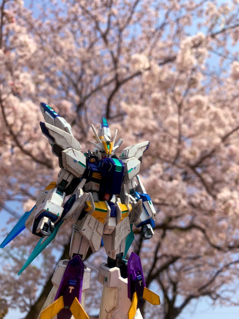 桜を🌸バックに！
あと、機体名の「0ランページ」は、
「レイ ランペイジ」と読みます！
・暴れまわることを意味するようです！