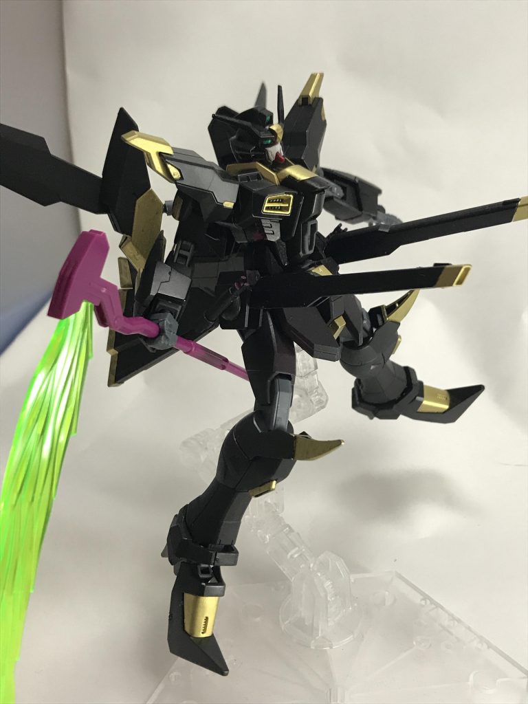 火力は元の機体よりかなりおちていますが、フルバースト