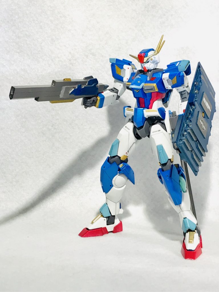 *BCライフル*
一般的なライフル。連射性能はそこまで高くないものの、射程が長く、遠距離の敵にも十分な威力を示す。