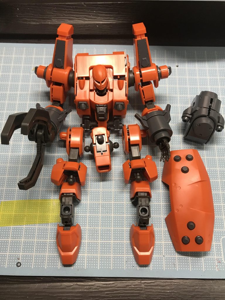 仮組み状態です。カラーリングに迷っていた時期です。